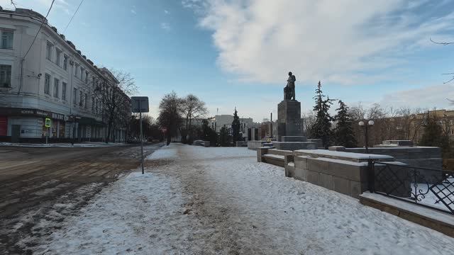 Зимняя прогулка по Луганску из Центра до Старого Города и обратно! смотреть онлайн