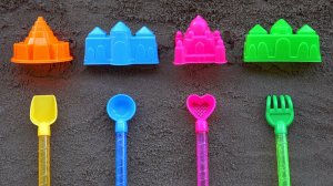 Учим Названия Цветов Песочные Замки и Домики| Цветные Ложечки  | Детские Инструменты |  Играем