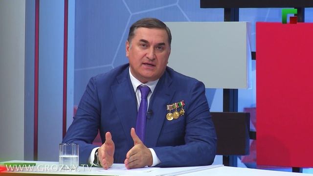 Особый разговор. Эфир от 01.10.2025. Гость - Управляющий отделением СФР по ЧР Мохмад-Эми Ахмадов смотреть онлайн