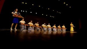 в стиле кантри