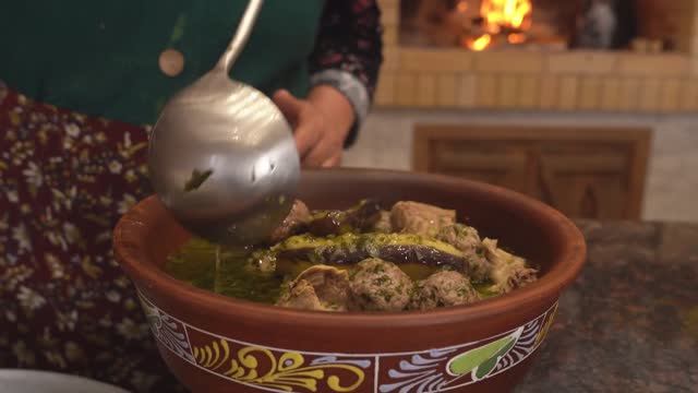 Kənd Həyatı. Турс-кебаб проверенный временем рецепт баклажанов с мясом смотреть онлайн