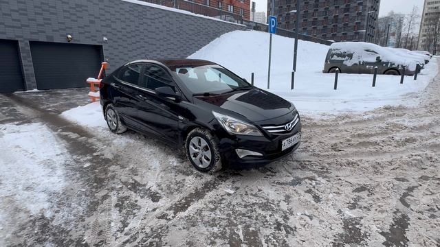Обзор Hyundai Solaris смотреть онлайн