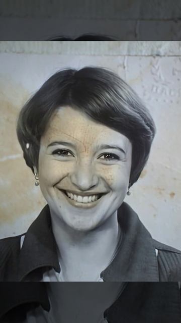 БАБУШКЕ 16 ЛЕТ смотреть онлайн