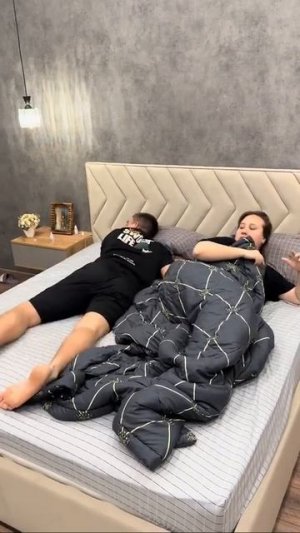 поиграл в футбол!!))