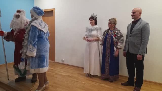 Новогодний концерт (25.12.25 Здравушка) смотреть онлайн