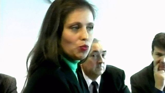 1998 год. Тюмень. Пресс-секретарь мэра "наехала" на телекомпанию "Ладья" смотреть онлайн