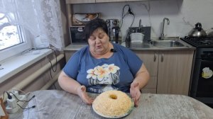 САЛАТ С КОПЧЁНОЙ КУРИЦЕЙ И АНАНАСОМ. ТАКОЙ САЛАТ Я ГОТОВЛЮ КАЖДЫЙ ГОД НА НОВОГОДНИЙ СТОЛ.