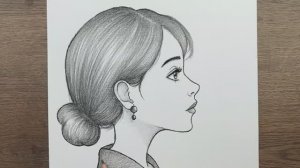 Как шаг за шагом нарисовать  девушку с шишкой в волосах в профиль карандашом