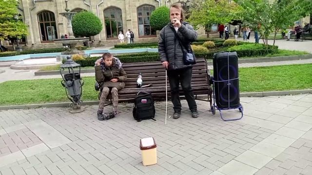 (cover)петр гудков .колдовское озеро.