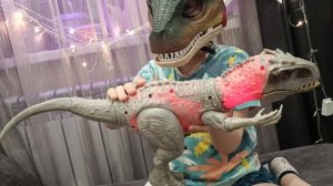 Индоминус Рекс аналог Jurassic World