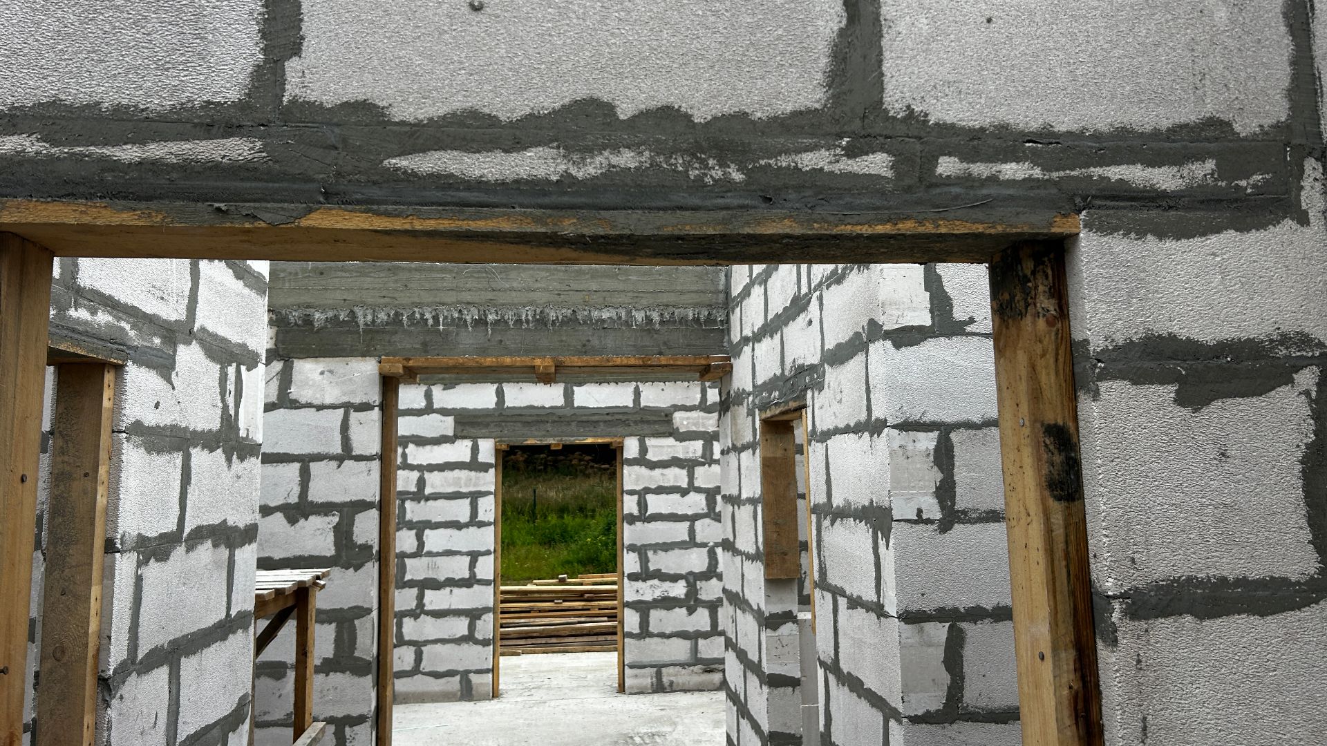 Тебе так НЕ надо. Дом Ниф-Нифа. Bavaria-Bau в шоке