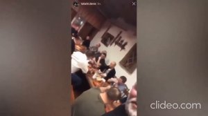 «Бухают За Одним Столом»