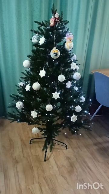 Как мы Украсили Новогоднюю КРАСАВИЦУ
