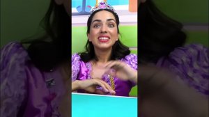 Кукла просит приготовить гамбургер с картошкой фри 🍟🍔 #куклы #длядетей #детскийканал