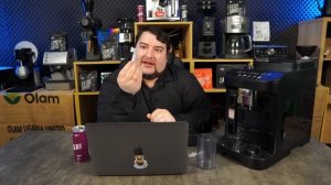 Delonghi ECAM 290.61B. Неубиваемая, с автокапучинатором, недоро?