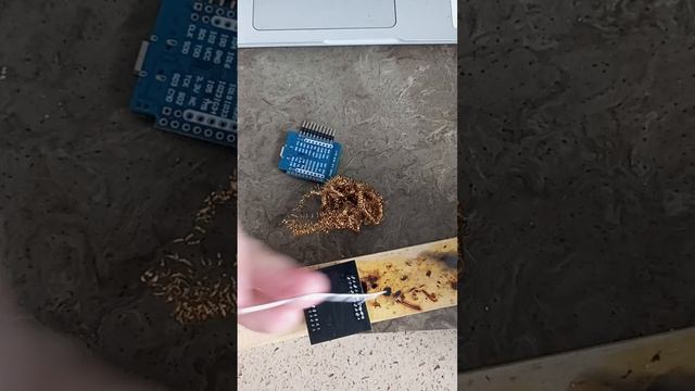 Пайка внешних модулей питания 12-24 вольта для ESP32 часть 1 смотреть онлайн