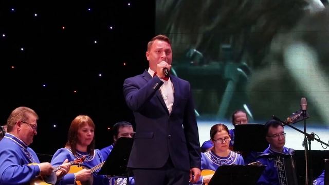 О.Газманов. Вперёд, Россия! Вячеслав Музыченко. Русский нар.оркестр "Жемчужина России". 04.11.2025. смотреть онлайн