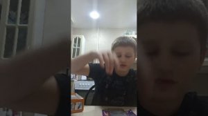 рисую 3 д ручкой.