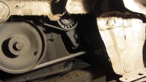 Регулировка ремня генератора на Рено Логан и Лада Ларгус с ГУР и без кондиционера