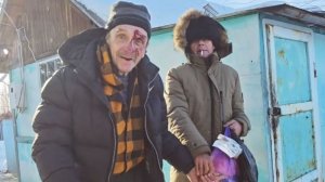 ВОЛОДЯ СХОДИЛ ЗА ПЕНСИЕЙ . НАЧАЛСЯ ТРЕШ .