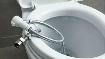 Замена подводки воды к унитазу... Прикипел. смотреть онлайн