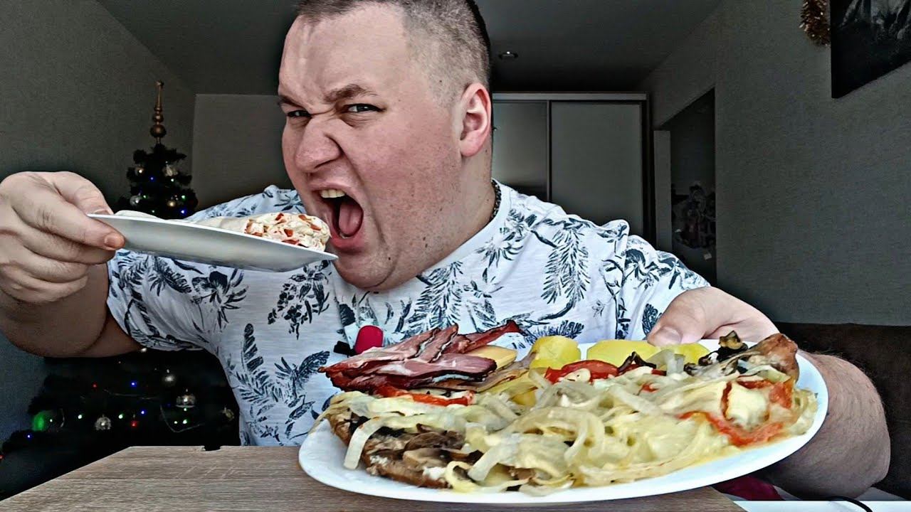 МУКБАНГ МЯСО ЗАПЕЧЕННОЕ из курицы / ОБЖОР ОТБИВНЫЕ куриные, рулет из лаваша / MUKBANG ASMR смотреть онлайн