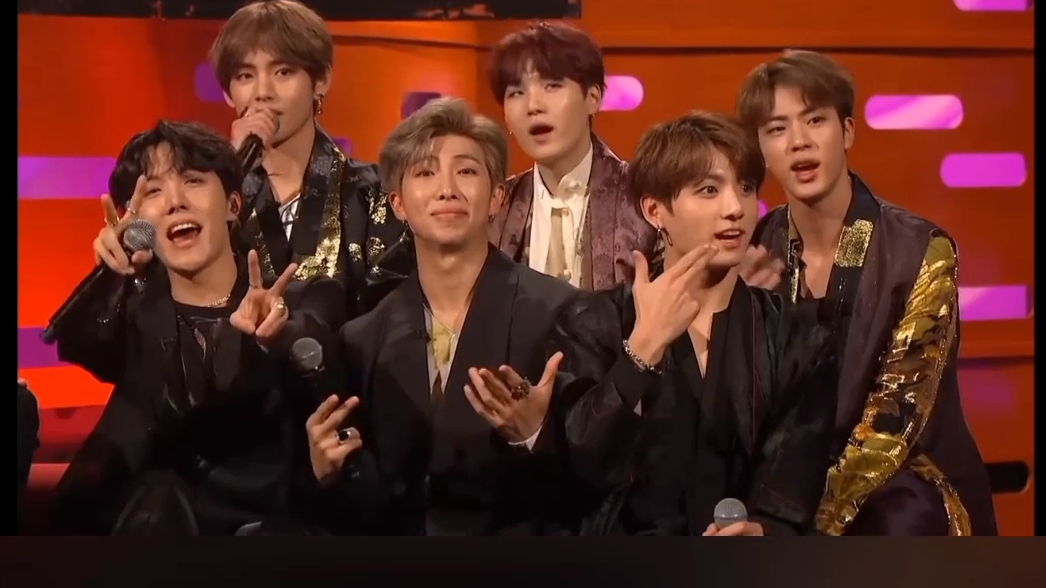 BTS знакомятся с Грэмом!! смотреть онлайн