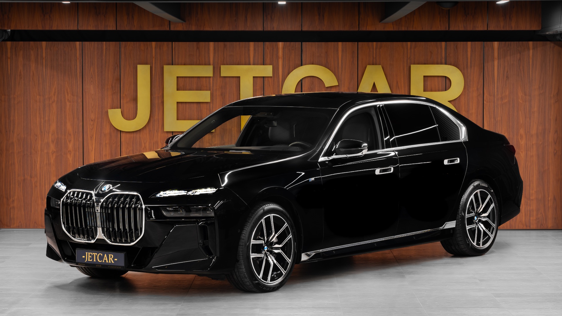 JETCAR - BMW 740d смотреть онлайн