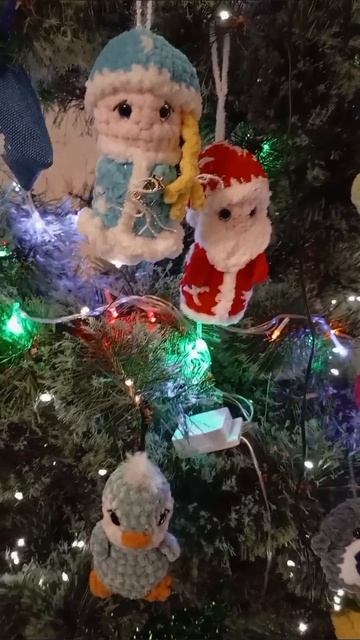 Детская ёлка с вязаными игрушками 🎄🎄🎄 смотреть онлайн