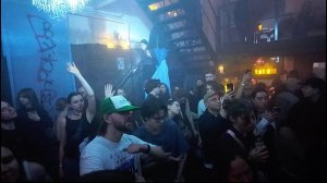 Ночные Клубы Москвы   Nightlife VLOG из новой локации Шизич  Тусовки в Москве  Рейвы в Москве