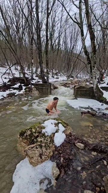 КРЫМ ПОЛНОВОДНЫЕ РЕКИ ПОСЛЕ РЕКОРДНОГО СНЕГОПАДА смотреть онлайн