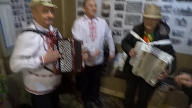 Марийский танец. Радуют В. Пекинин, О. Ирдуганов и Б. Ибаев. Видео Василия Хайбуллина смотреть онлайн