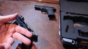 Зиг Зауэр П 320 а калибре 11.43х23 (45)  обзор разборка и сборка