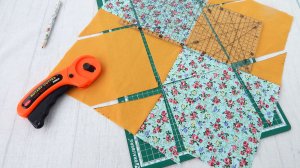 Самые красивые разрезалки из 4 квадратов. Хитрости пэчворка. Лоскутный блок для одеяла, подушки.