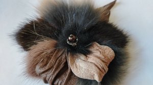 Брошь из меха и кожи своими руками. Цветок из меха норки