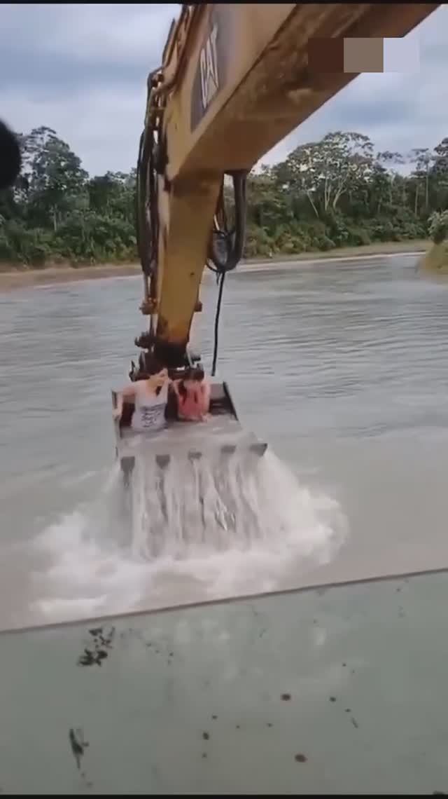 Ну, что красивые, поехали кататься!🤣 смотреть онлайн