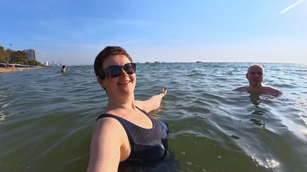 Вовану ПОВЕЗЛО со мной! Я в ШОКЕ, Пляжи Паттайи ПЕРЕПОЛНЕНЫ! ВСЕ туристы отдыхают в Таиланде на НГ!