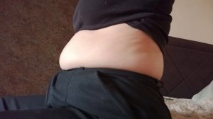 урчание животика, во время надувания(+ он ещё полный)