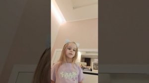 Танец под Милану Стар