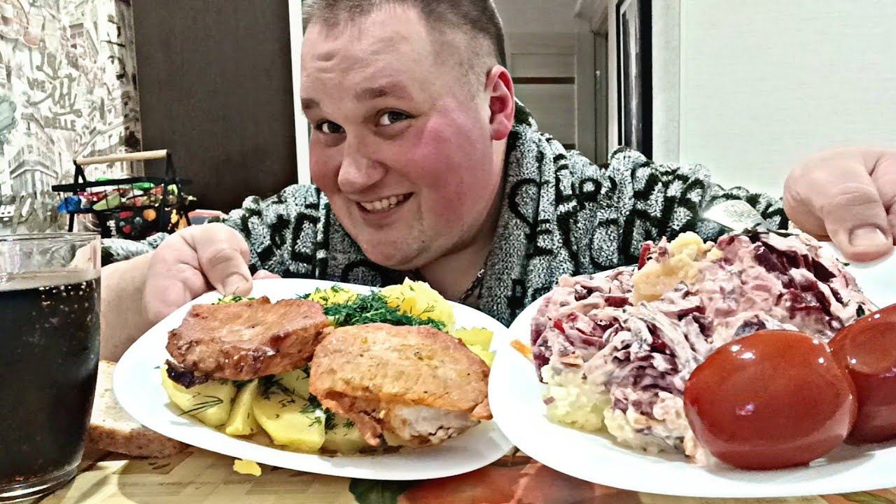 ОБЖОР ШАШЛЫК, СЕЛЁДКА ПОД ШУБОЙ, КАРТОШЕЧКА / МУКБАНГ ШАШЛЫК корейка / MUKBANG ASMR смотреть онлайн