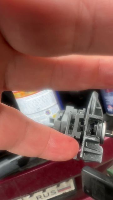 Замок двери форд фиеста мк6