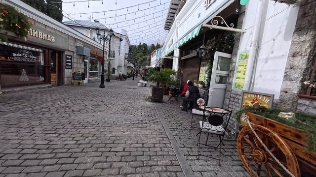 Алупка туристическая ул. Фрунзе смотреть онлайн