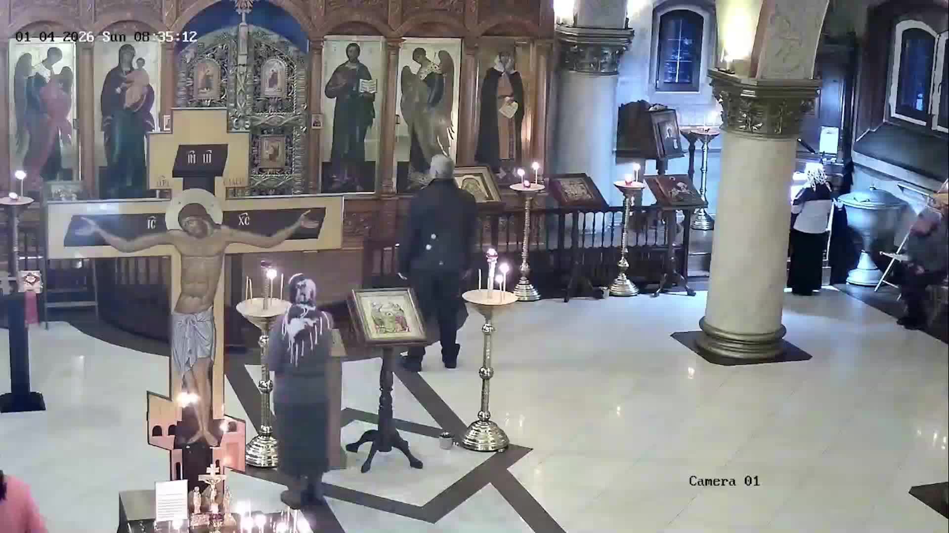 Божественная литургия. Святых отцов 04.01.2026 смотреть онлайн
