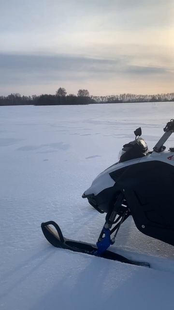 Честный отзыв о снегоходе Сталкер смотреть онлайн