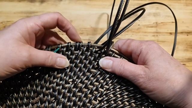 Столешница-чехол корневым плетением из ротанга