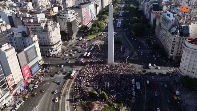 В Аргентине прошли манифестации в поддержку военной агрессии США смотреть онлайн