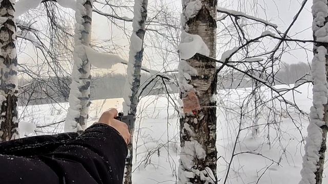 Электрошокове устройство Taser(Тайзер) Обзор и тест на пробитие смотреть онлайн