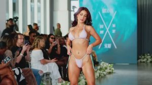 Сексуальные девочки на подиуме. Выпуск 71