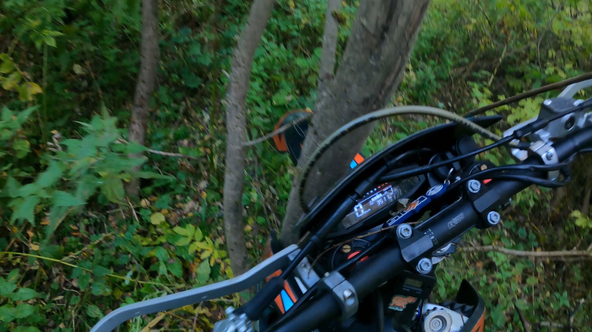 ПОКАТУШКА НА РАССЛАБОНЕ В ОДИНОЧКУ НА KEWS K16 NB300