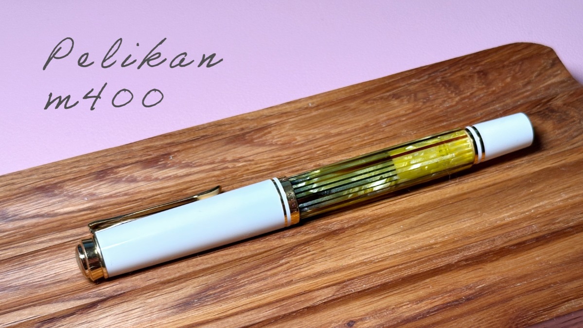 Обзор Pelikan m400 // перьевая ручка смотреть онлайн